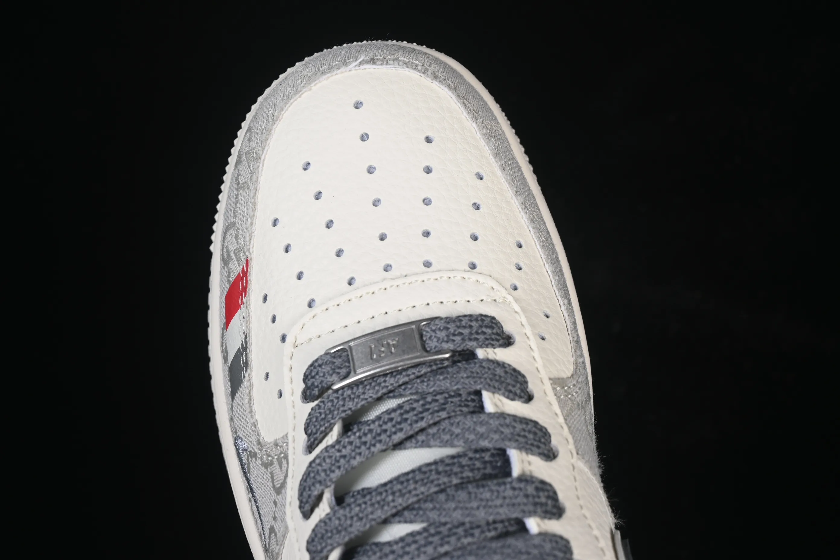 All categories Nk Air Force 1 Air Force series Nk Air Force 1 Low Air Force low top Nike Air Force 1'07 Low Dior joint pattern beige gray red Air Force 1 low top casual sneakers MZ9588-808